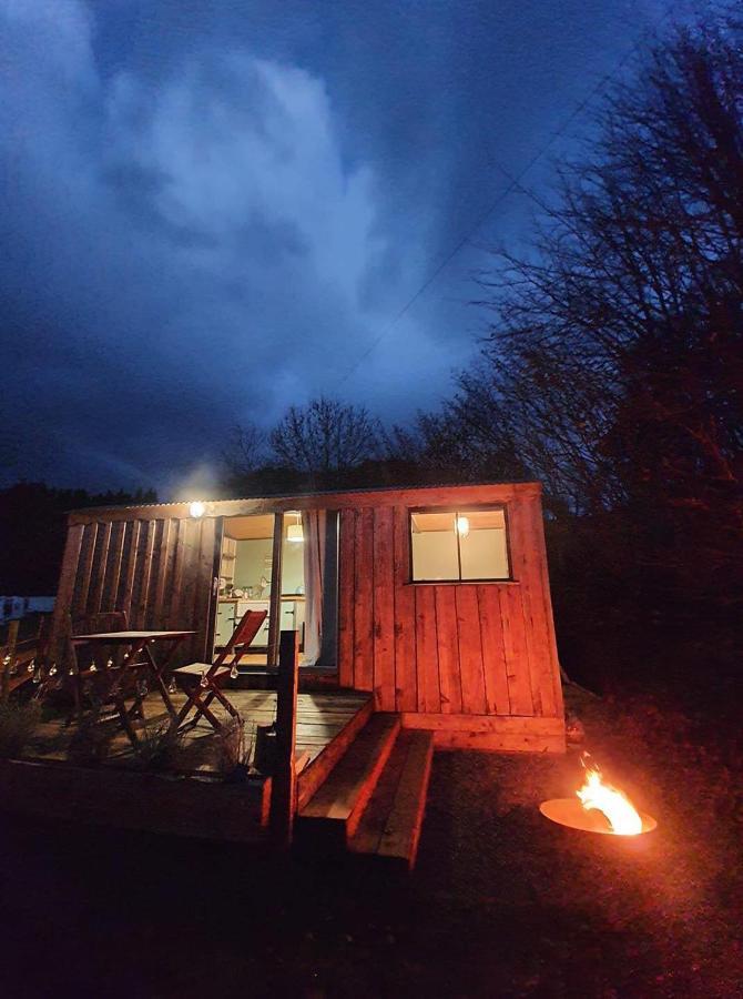 Cefn Crib Cabins Махінллет Екстер'єр фото