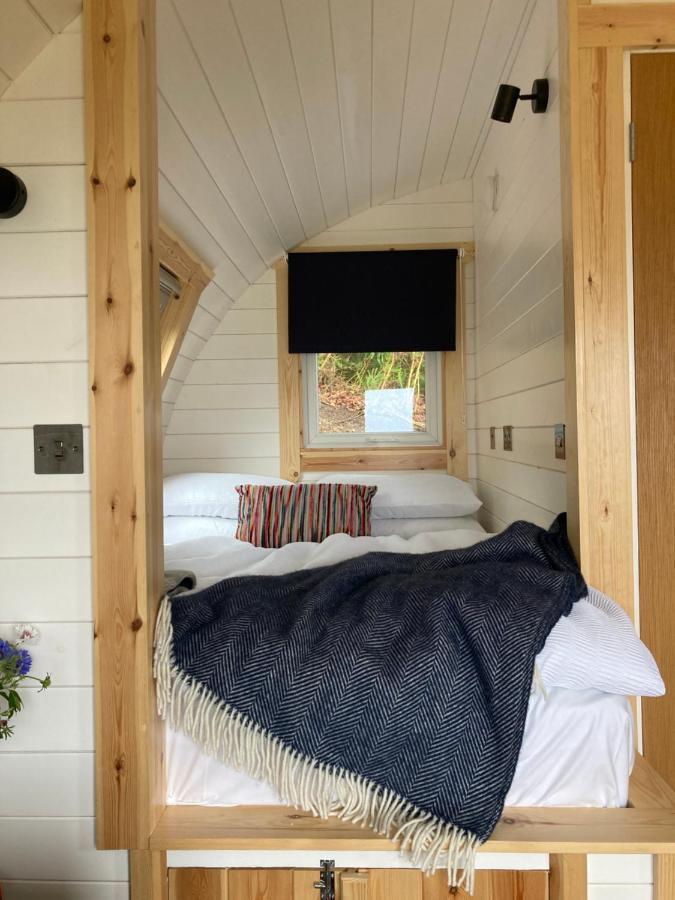 Cefn Crib Cabins Махінллет Екстер'єр фото